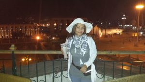 Abir in front of Luxor temple